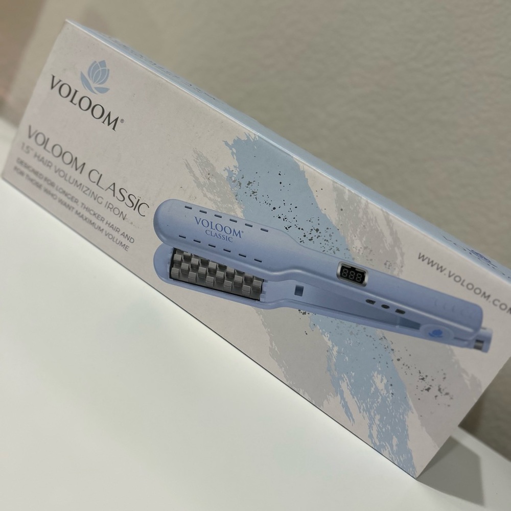 Voloom hair volumizing iron 1 1/2 inch 💕